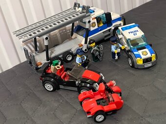 Lego city 60143 Auto transport polícia - 3