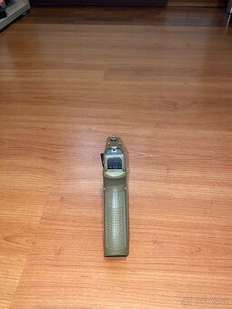 Predám elektrickú airsoftku glock 19. - 3