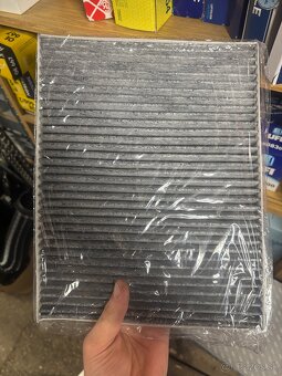 Predám nový filter vzduchu na auto alfa Rómeo 166 . - 3