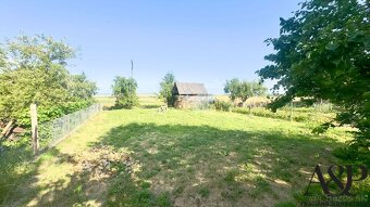 NA PREDAJ 4 IZB. RODINNÝ DOM S GARÁŽOU, POZEMOK 1056M2, ROVE - 3