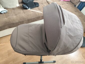 Hlboká vanička so stojanom Inglesina aptica xt - 3