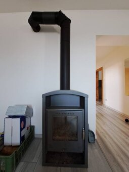 Predáme rodinný dom, pozemok 956 m2, Kmeťovo, okr. Nové Zámk - 3