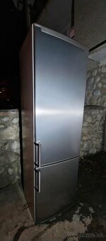 Chladnička s mrazničkou dole kvalitnej značky Siemens - 3