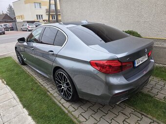BMW 530d XDRIVE G30 M PACKET - 3
