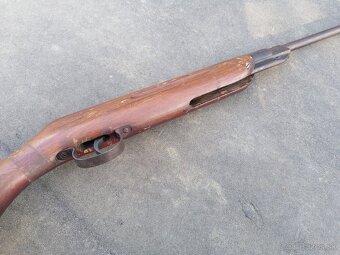 Predám vzduchovka Slavia 620 - 3