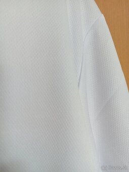 Športové vzdušné tričko s nápisom AMG - 3