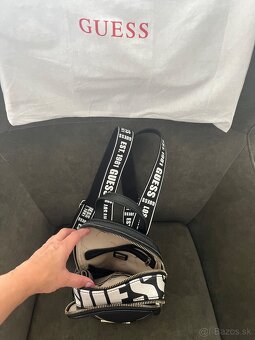 Mini Guess vačik - 3