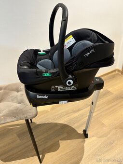 Autosedačka + isofix: Lionelo Astrid i-Size Set Black Grey - 3