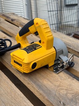 Dewalt rezačka dlažby - 3