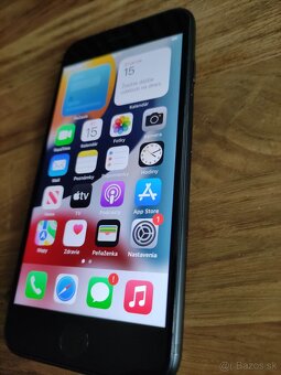 Apple iPhone 7 - 3