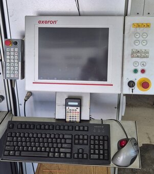Elektroerozivna hlbička Exeron EDM 312 - 3