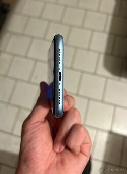 Iphone Xr 64gb - 3