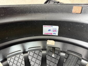 🔥 Predám elektróny 17" VW "Monterey" – 5x112, ET43 - 3