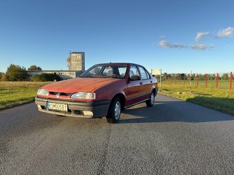 Renault 19 1.4i 33100KM - 3