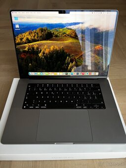Apple Macbook Pro M2 16” 16GB ram, 512ssd - 3