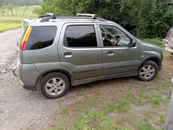 Suzuki Ignis 4x2 1.3vvt 69kw r.v.2006 - 3