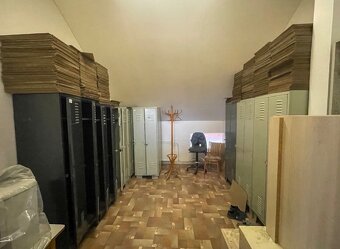 Prevádzkový priestor so skladom a kanceláriami, Vráble - 3