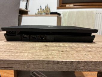 Playstation 4 Slim 500GB + Hry - 3