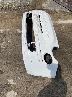 Fiat 500 predný naraznik - 3