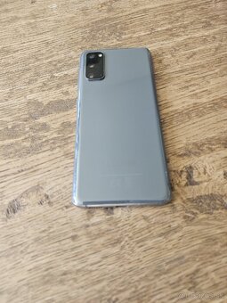 Predám Samsung S20 128GB cosmic grey - 3