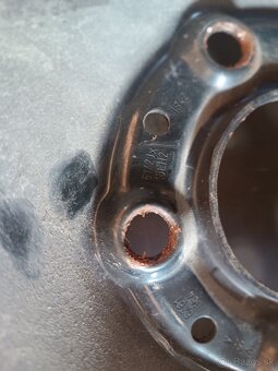 Predám oceľové disky na BMW+originálne kryty kolies - 3