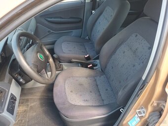 Predám Skoda Fabia 1.4 mpi 44kw 2001 - 3