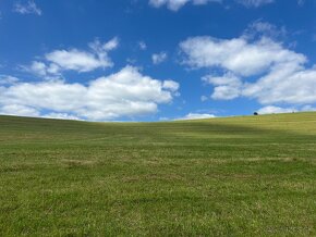 Pozemok neďaleko centra Dolný Kubín - 8649m2 - 3