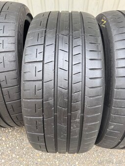Pirelli P Zero 235 35 19 4ks - 3