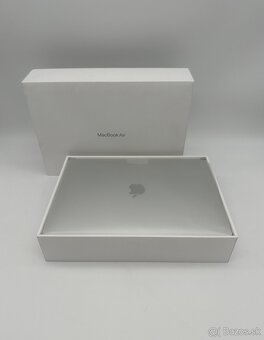 MacBook Air 13" M1 8/512GB Silver + ZÁRUKA - 3