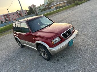 Suzuki Vitara V6 - 3