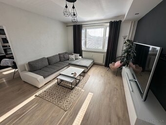 3 iz. byt po úplnej rekonštrukcií, Západ 1, Spišská Nová Ves - 3