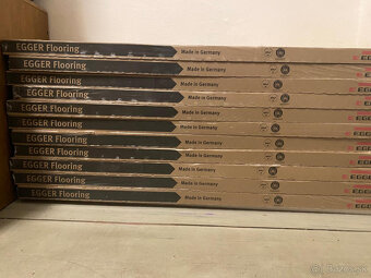 Predám plávajúcu podlahu zn. EGGER - 3