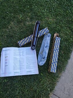 Zadný tlmič Toyota RAV4 2008 - 3