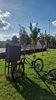 Mondraker superfoxy r 2022 - 3