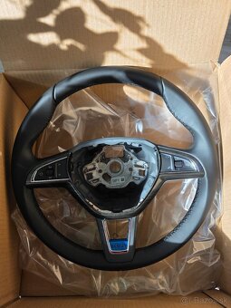 Nový kožený volant Škoda Scout - 3