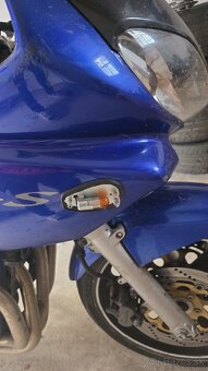 Suzuki bandit 600 - 3