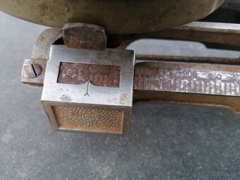 Predám starožitné váhy - 3