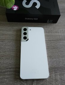 Samsung Galaxy S22 128GB Phantom White - 3
