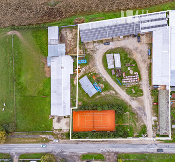 Admin.budovy + sklady, 65 ár.pozemok, k.ú. Mokrance/Moldava - 3