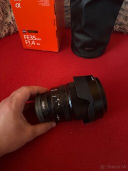 Sony Zeiss FE 35mm F1.4 sony e-mount (AKO NOVÝ, komplet) - 3
