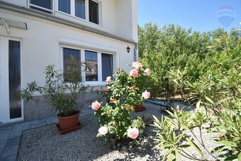Na predaj 5 izbový dvojpodlažný rodinný dom, pozemok 700 m2 - 3
