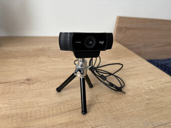 LOGITECH C922 PRO HD STREAM WEBCAM - 3