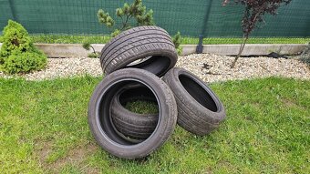 235/45 R18 - 3