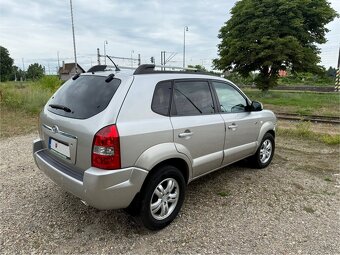 Hyundai Tucson 2.0 CRDI 4x4 - 3