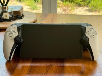 PlayStation Portal Remote Payer+ pouzdro a záruka - 3
