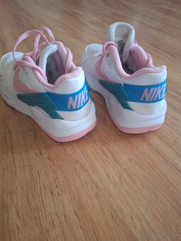 Detské tenisky Nike - 3