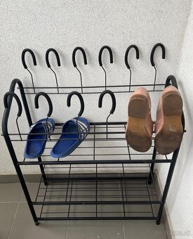 Botník/Stojan/regál na topanky s 3 polickami čierny - 3