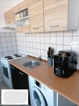Zariadený 1 izbový byt s balkónom, bez provízie - 3