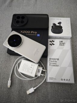 Predam Vivo x200 Pro 16/512GB a hodinky Galaxy Watch 7 - 3