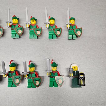 NOVÉ LEGO Castle Forestman minifigúrky - 3
